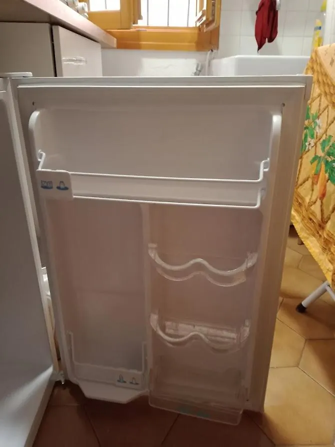 Apartment Cadre De Reve Mais Vous Faites Le Menage- Very Good Prices But You Have To Clea-N Th-E Flat Cannes France